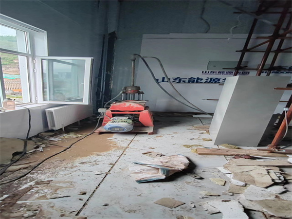 天河地基基础下沉墙体裂缝加固注浆顶升施工